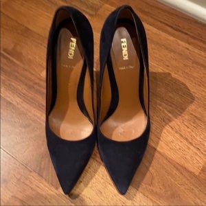 Fendi navy suede pumps